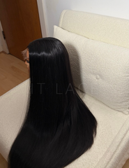 Black wig